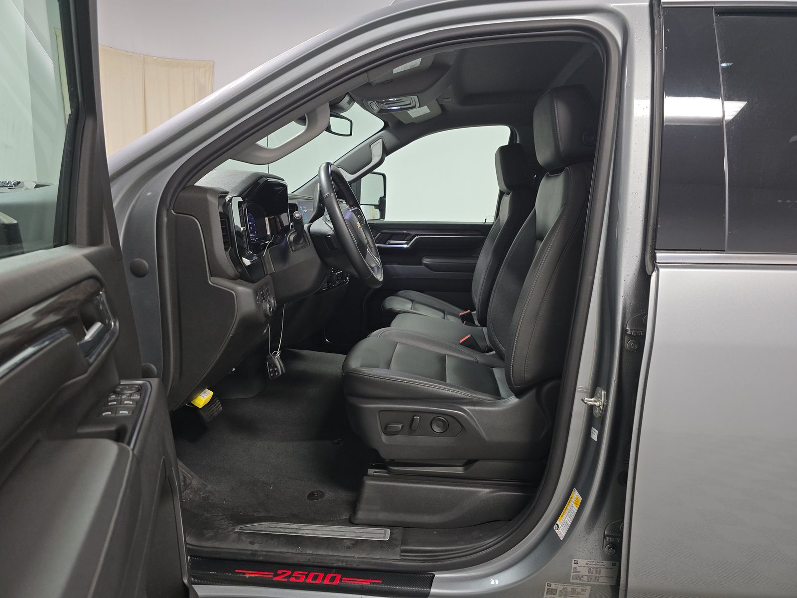 2024 Chevrolet Silverado 2500HD LTZ AWD