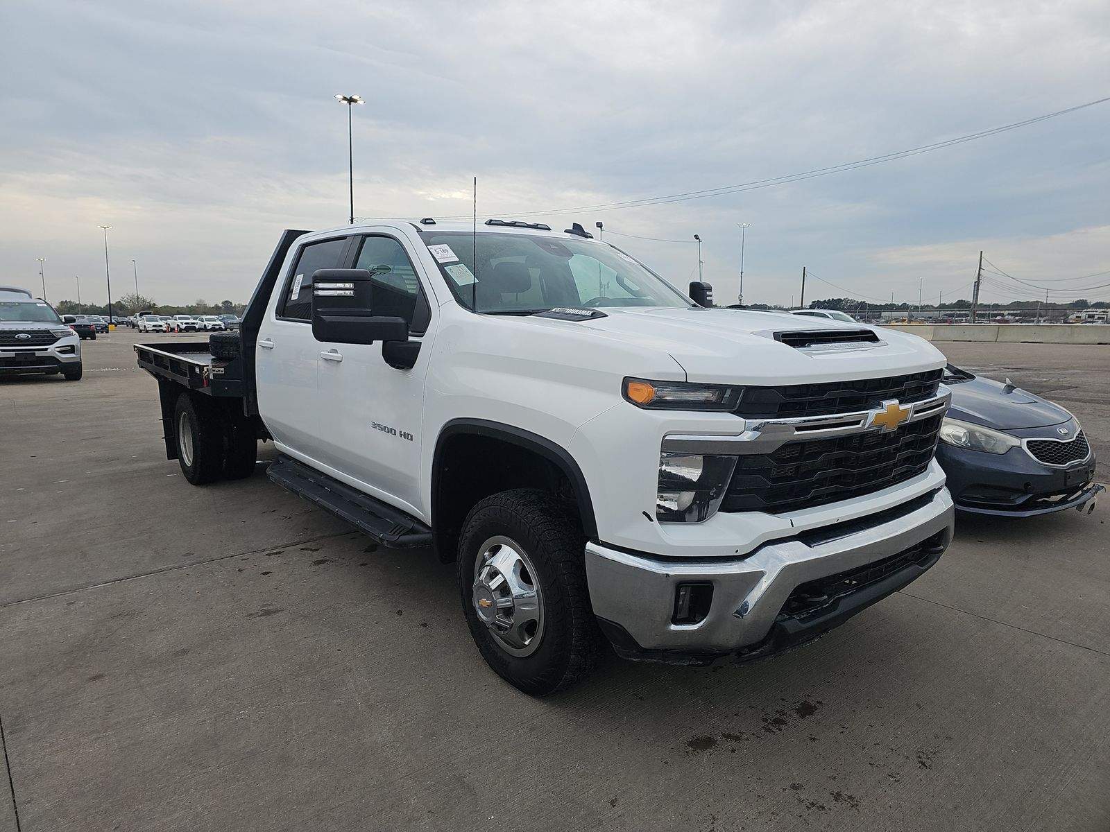 2024 Chevrolet Silverado 3500HD LT AWD