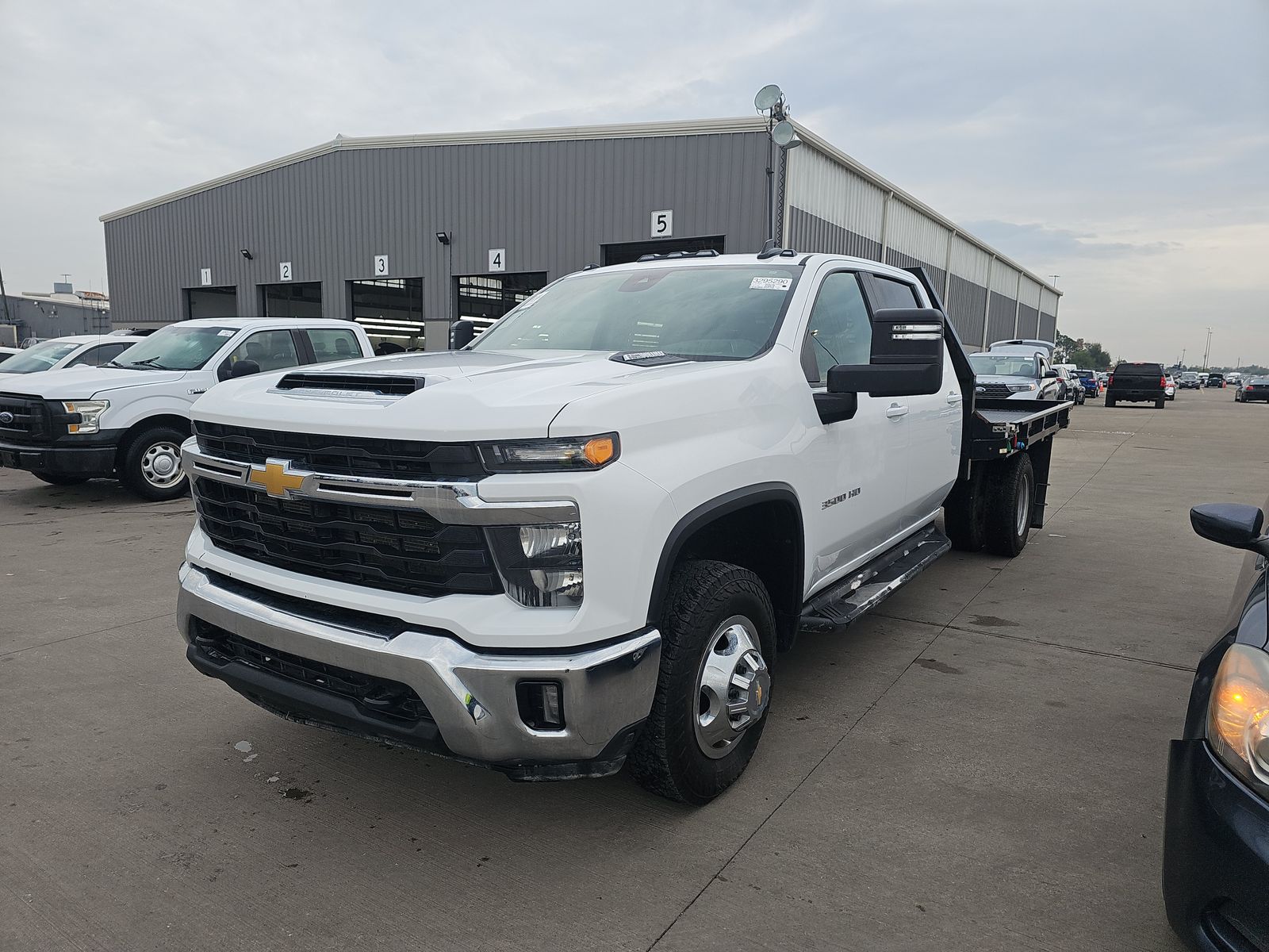 2024 Chevrolet Silverado 3500HD LT AWD