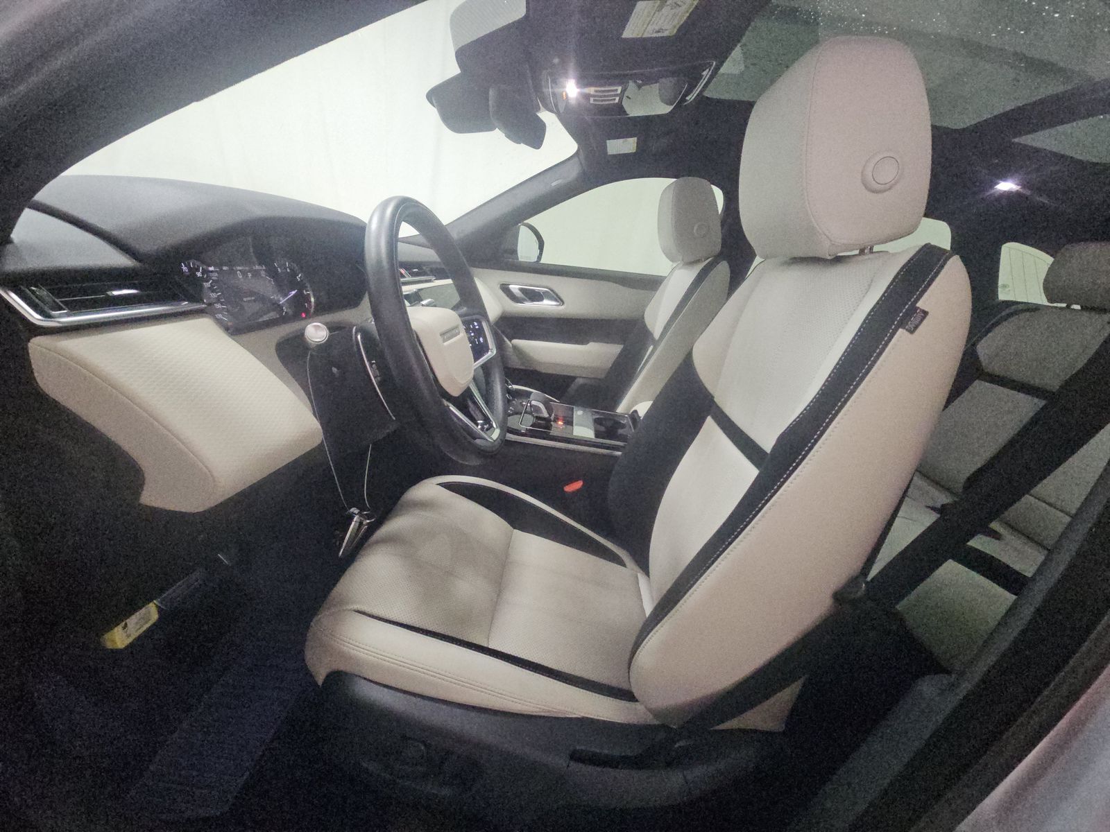 2023 Land Rover Range Rover Velar HST AWD