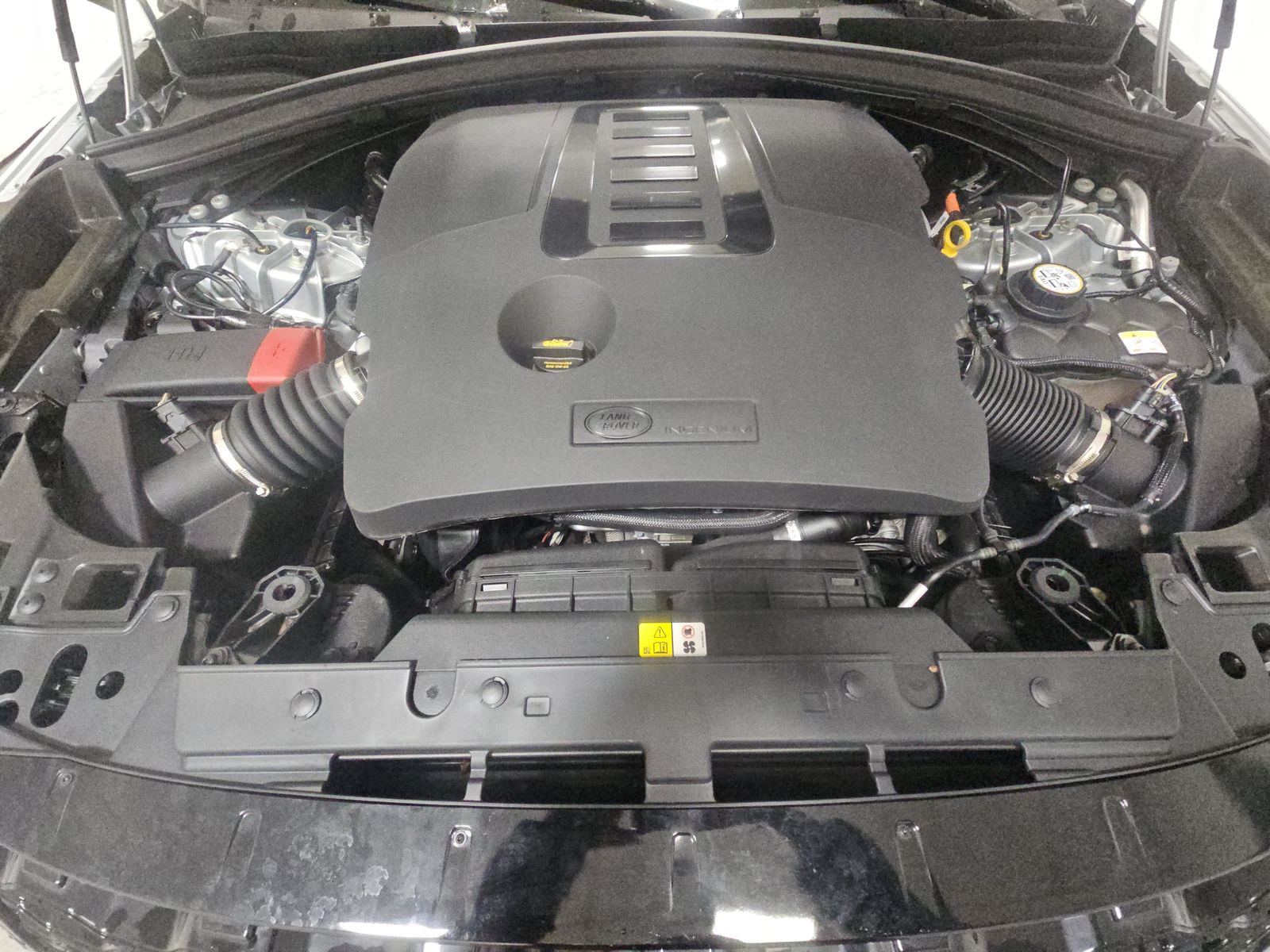 2023 Land Rover Range Rover Velar HST AWD