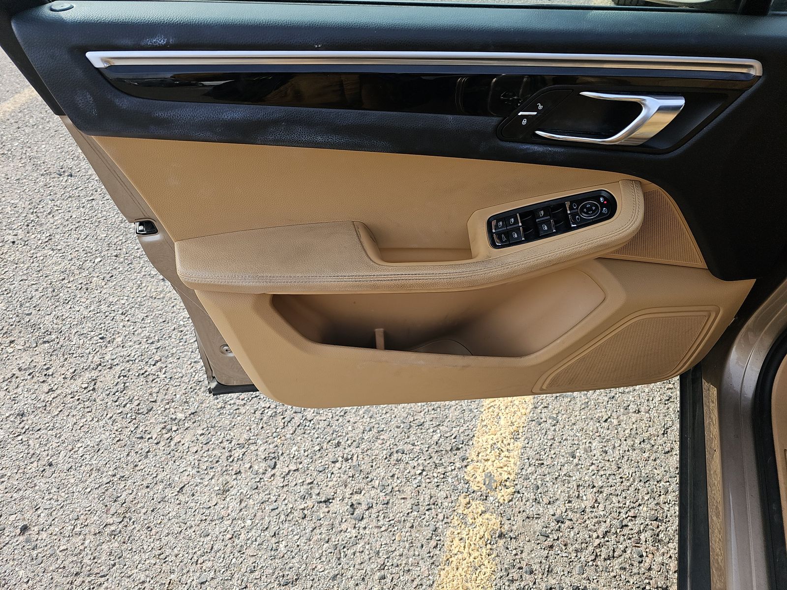 2017 Porsche Macan Base AWD