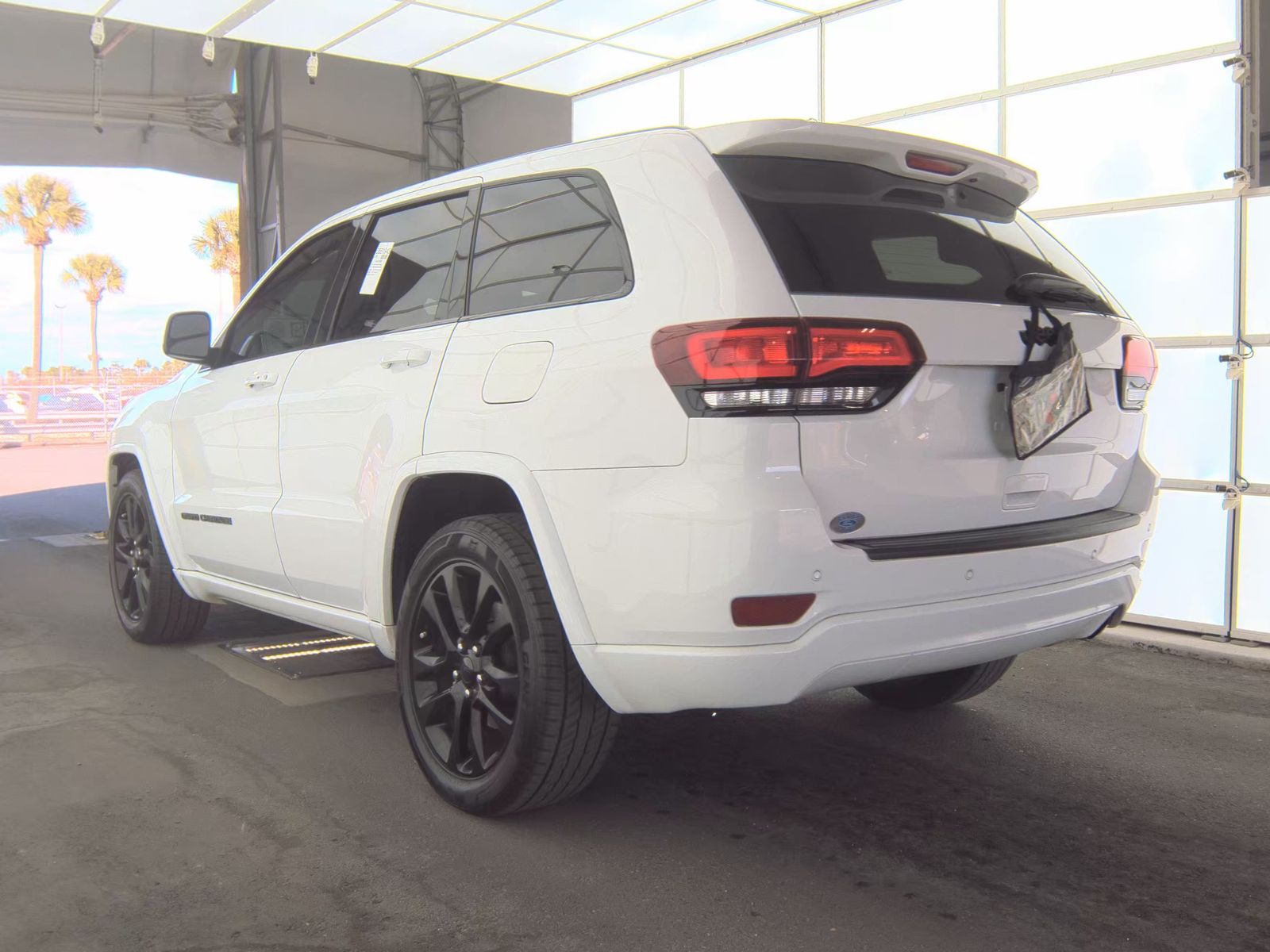 2021 Jeep Grand Cherokee Laredo X RWD