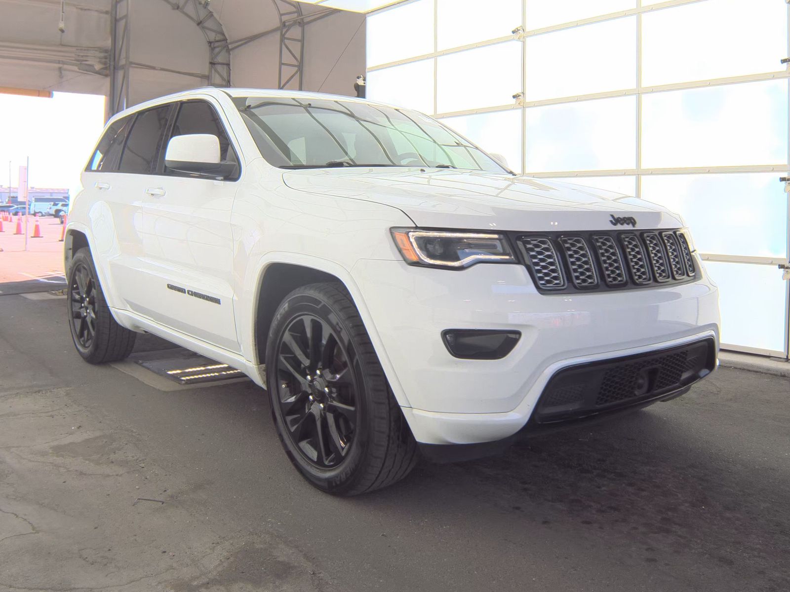 2021 Jeep Grand Cherokee Laredo X RWD