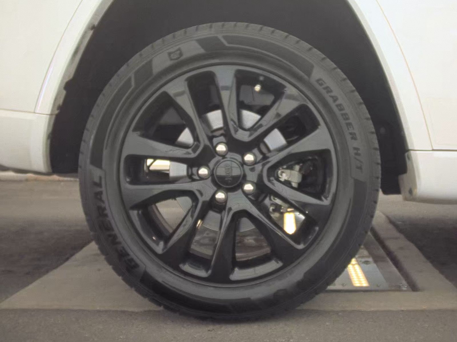 2021 Jeep Grand Cherokee Laredo X RWD