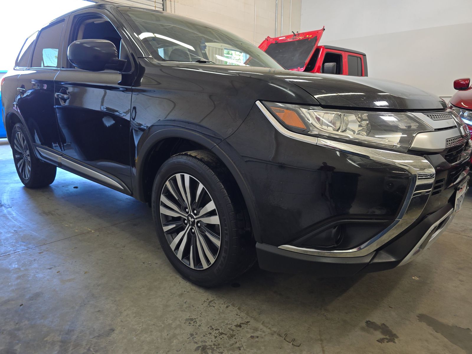 2020 Mitsubishi Outlander ES FWD