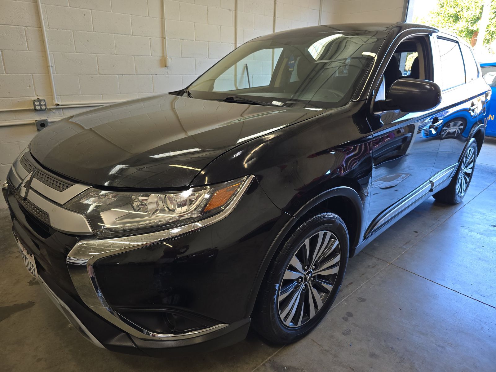 2020 Mitsubishi Outlander ES FWD