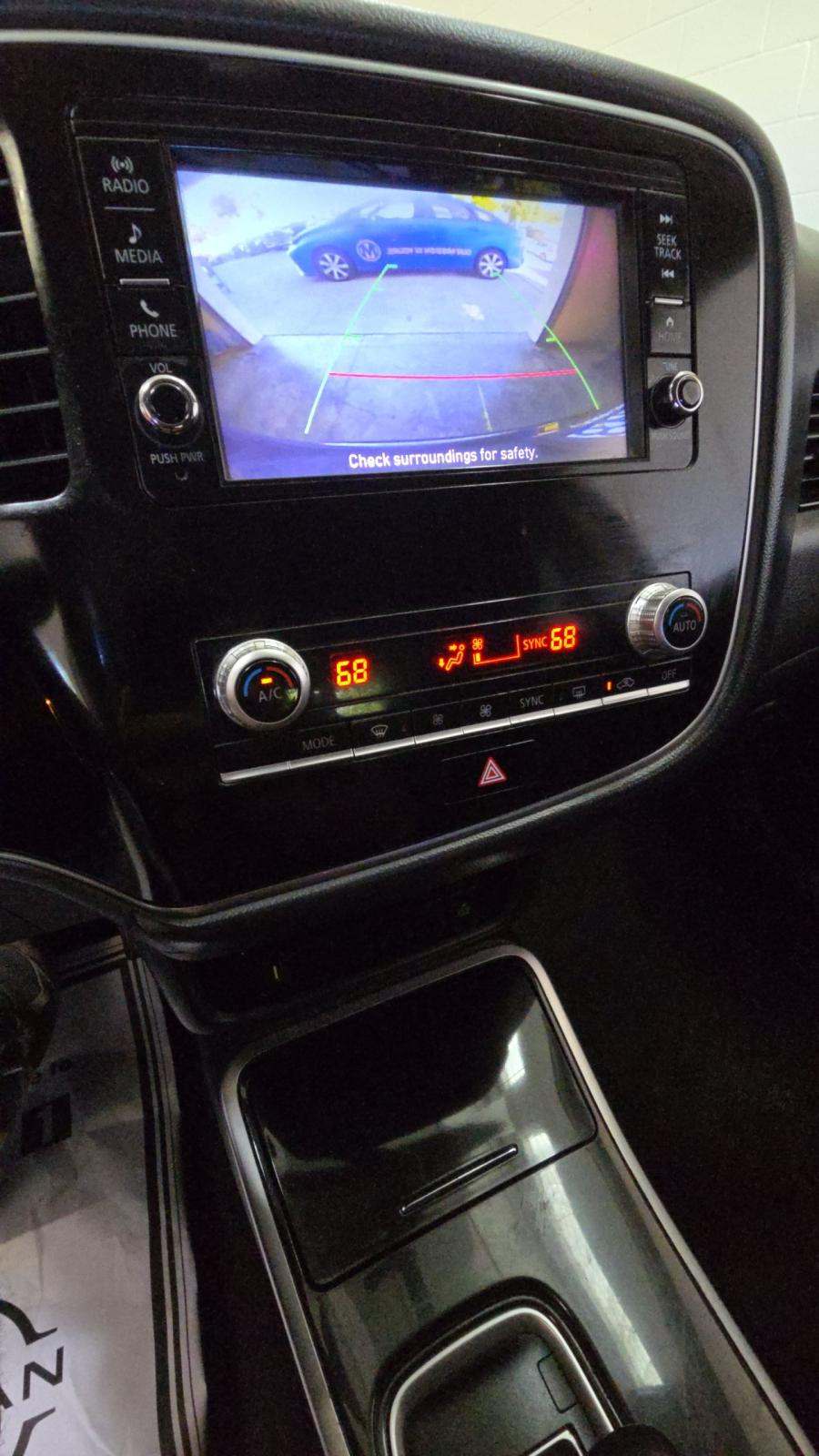 2020 Mitsubishi Outlander ES FWD