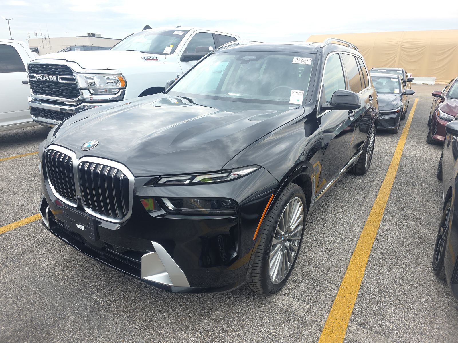 2023 BMW X7 xDrive40i AWD