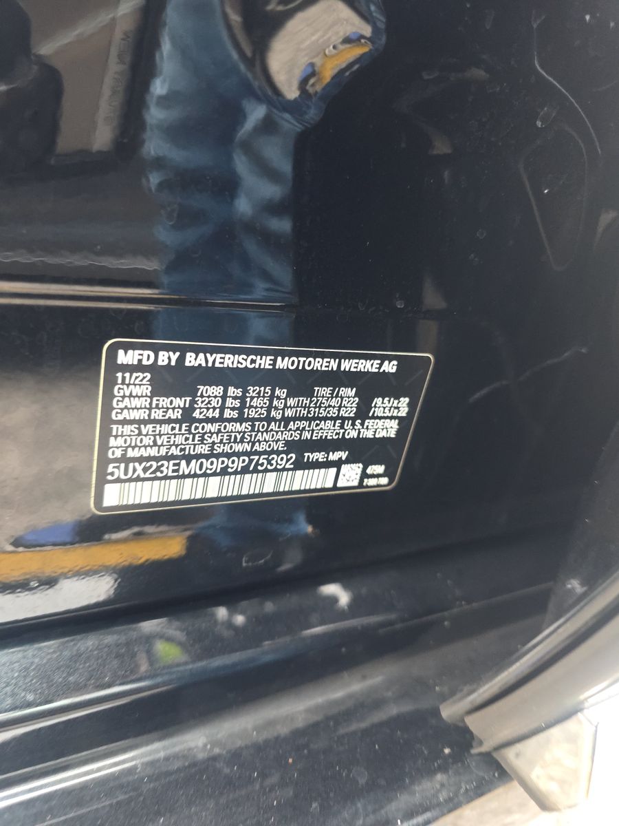 2023 BMW X7 xDrive40i AWD