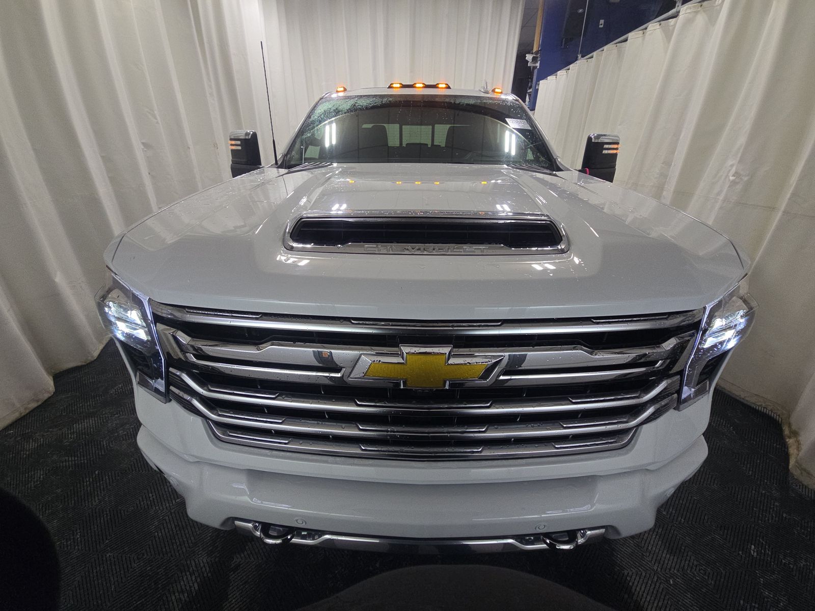 2025 Chevrolet Silverado 2500HD High Country AWD