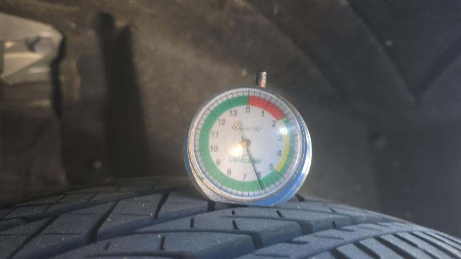 2024 Toyota Camry SE FWD