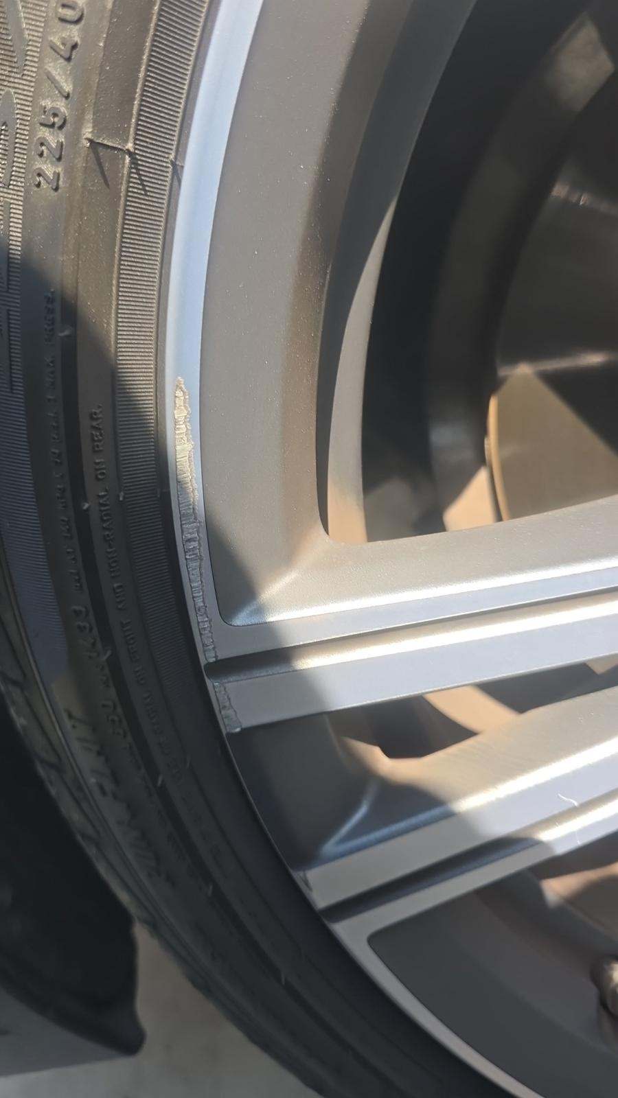 2023 BMW 3 Series 330e RWD