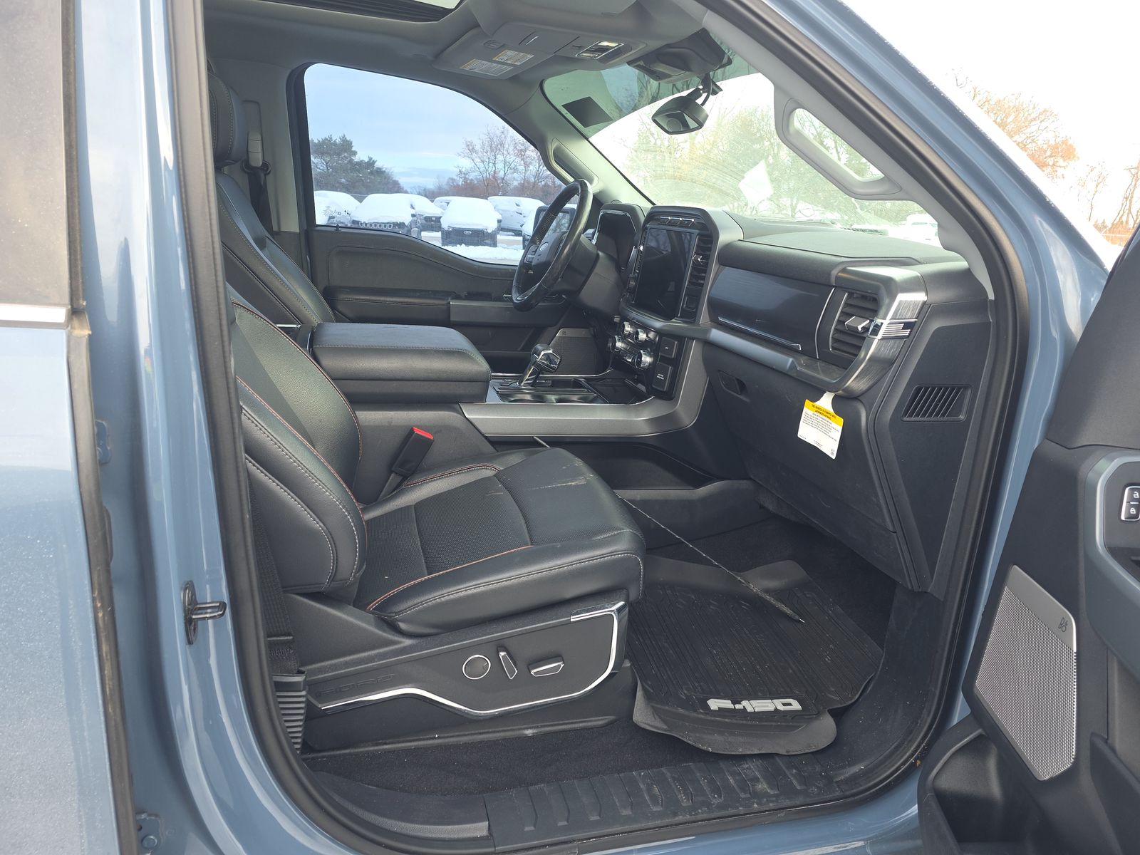 2023 Ford F-150 Lariat AWD