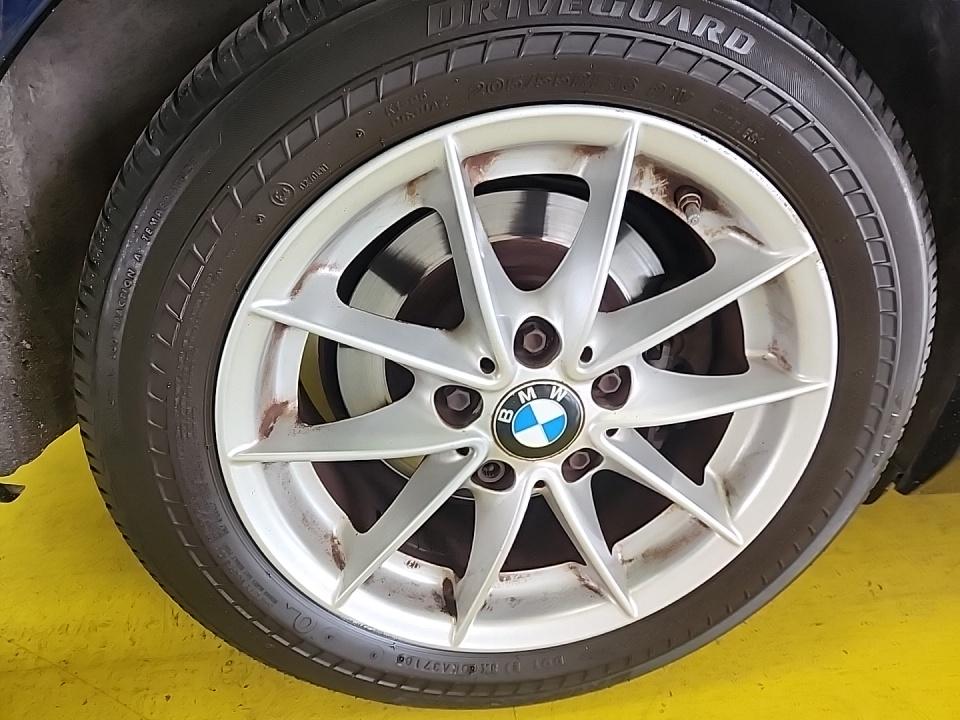 2011 BMW 1 Series 128i RWD