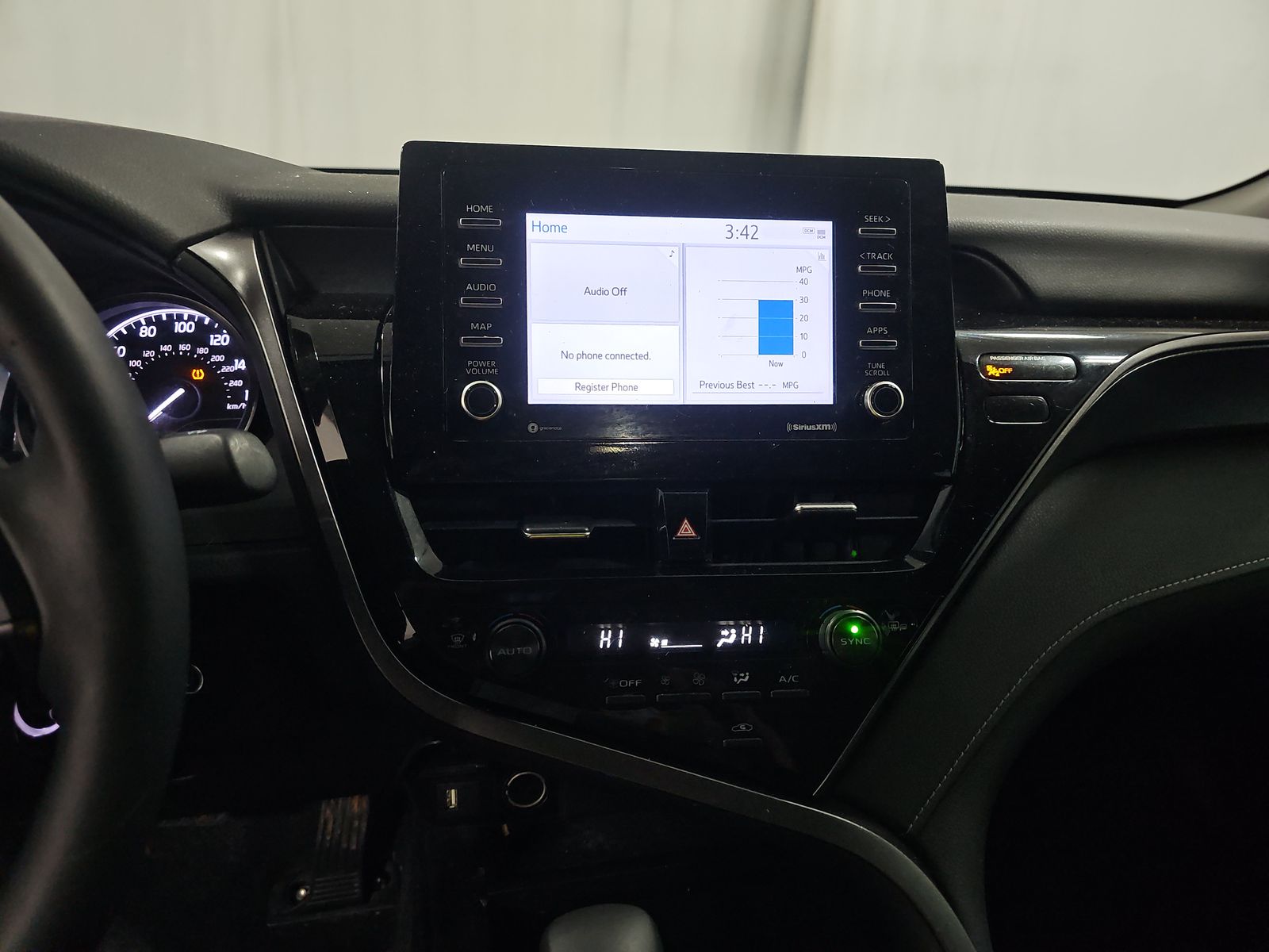 2024 Toyota Camry SE FWD