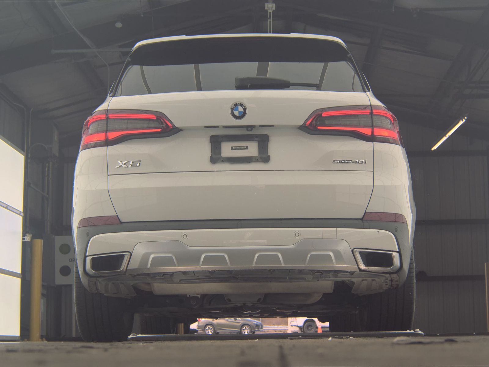 2020 BMW X5 sDrive40i RWD