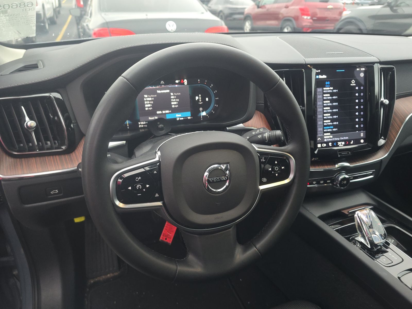 2023 Volvo XC60 B5 Ultimate AWD