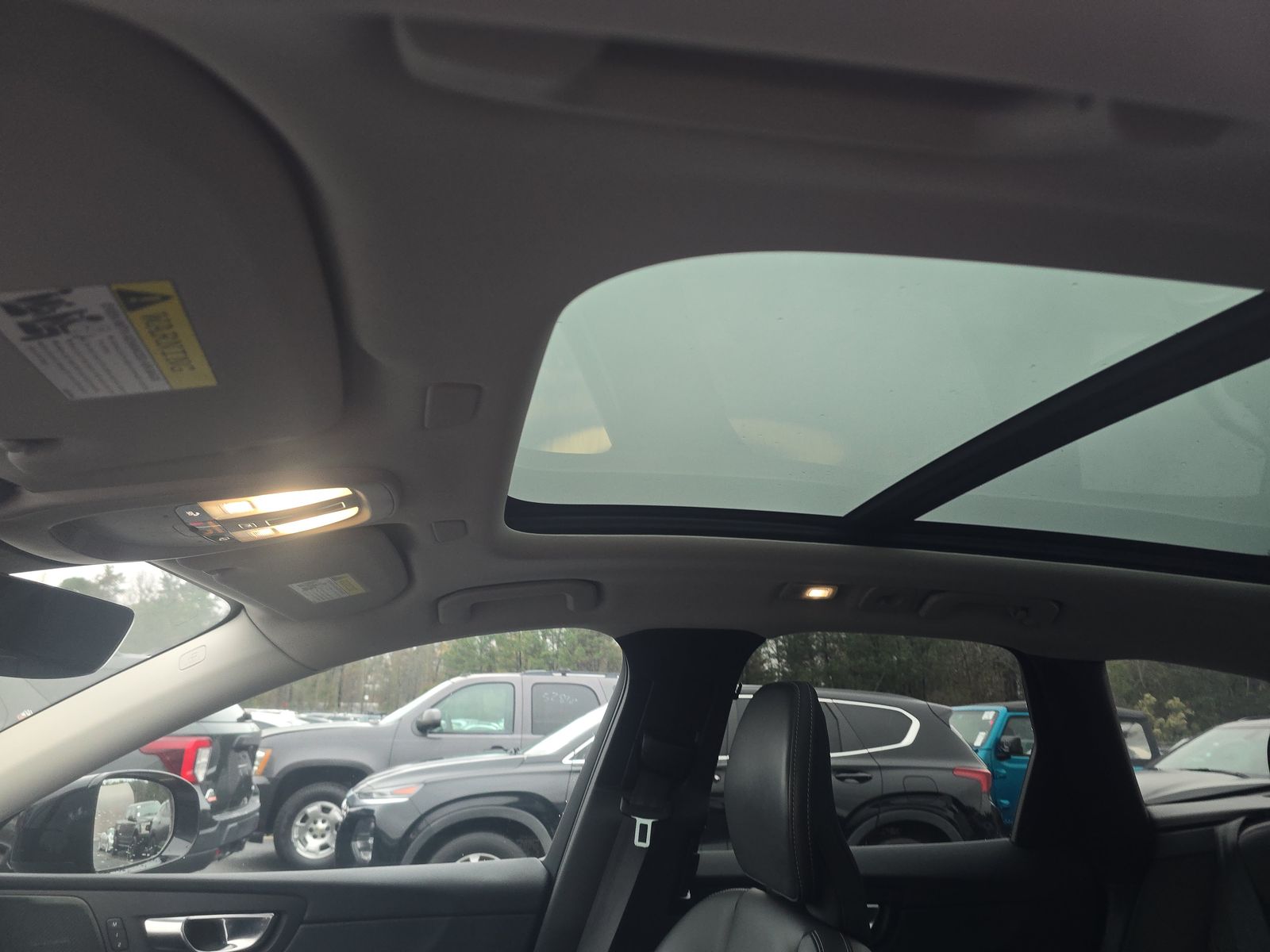 2023 Volvo XC60 B5 Ultimate AWD