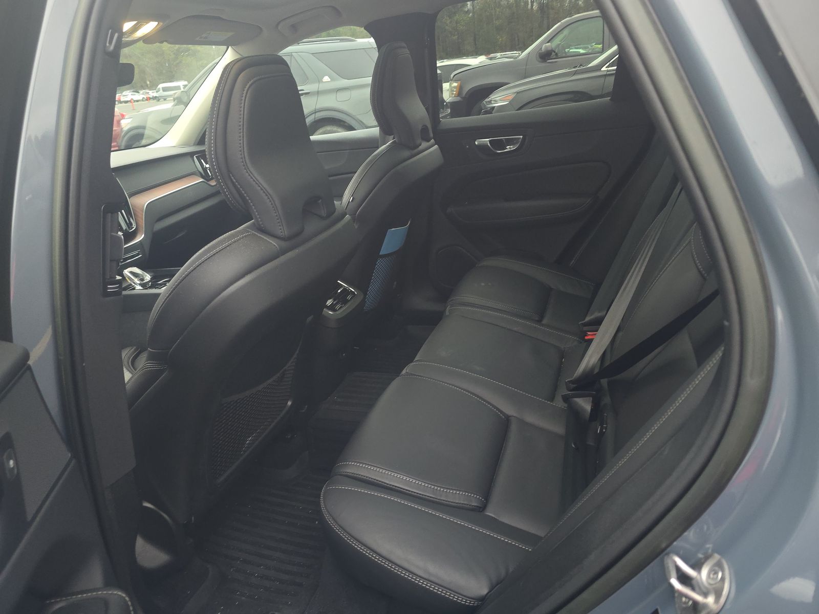 2023 Volvo XC60 B5 Ultimate AWD