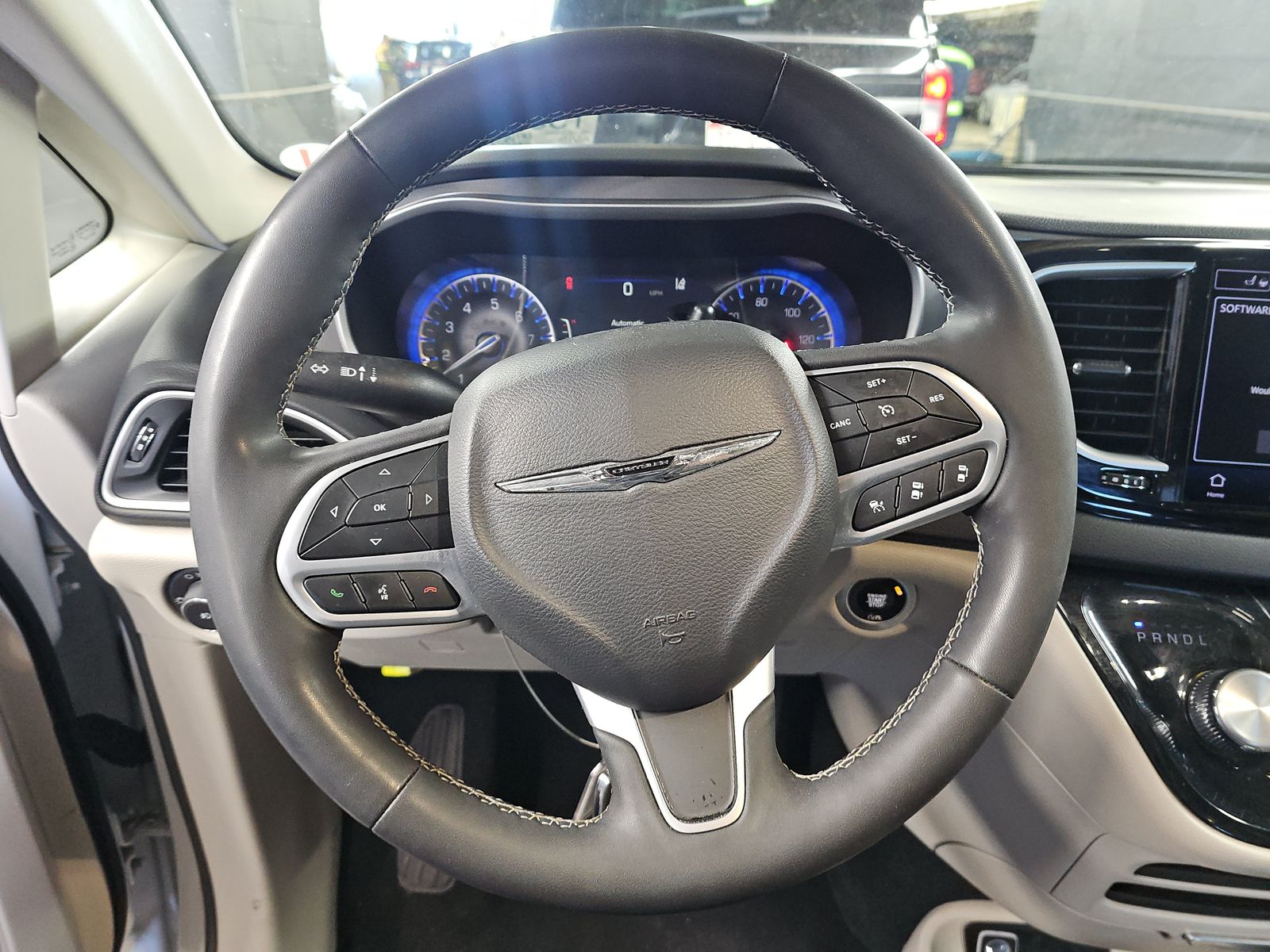 2024 Chrysler Pacifica Touring L FWD