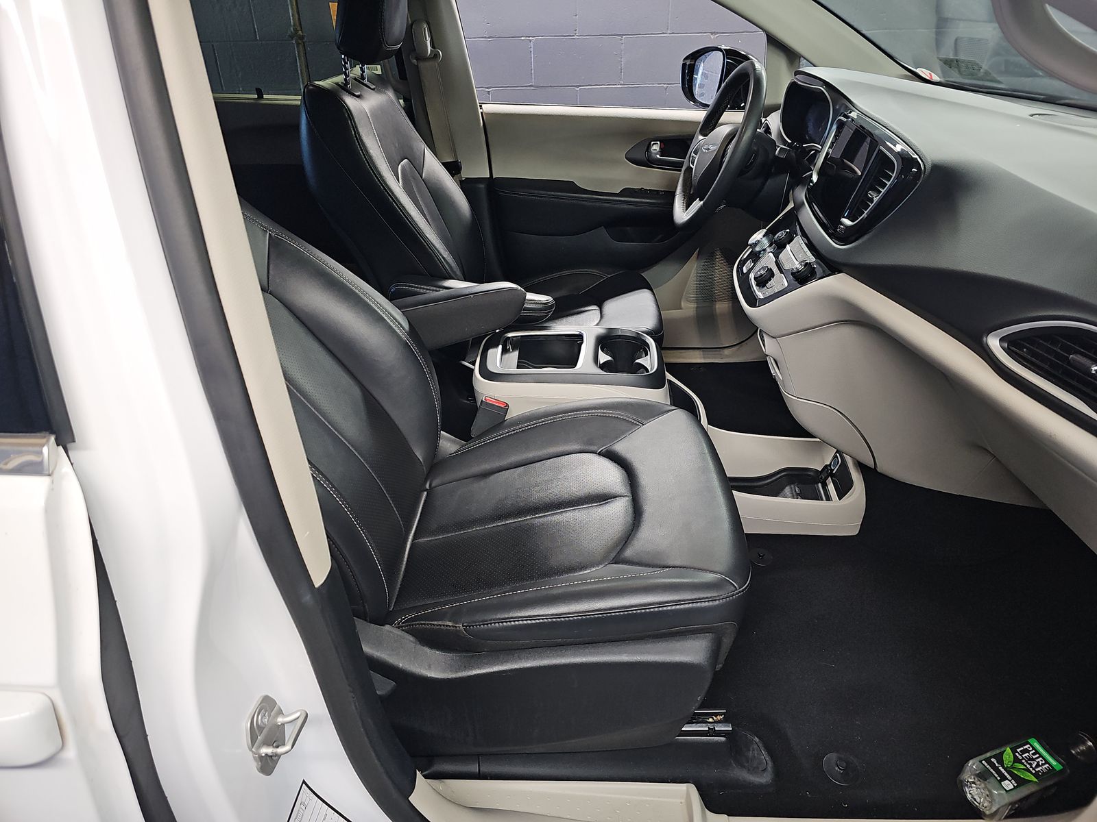 2024 Chrysler Pacifica Touring L FWD