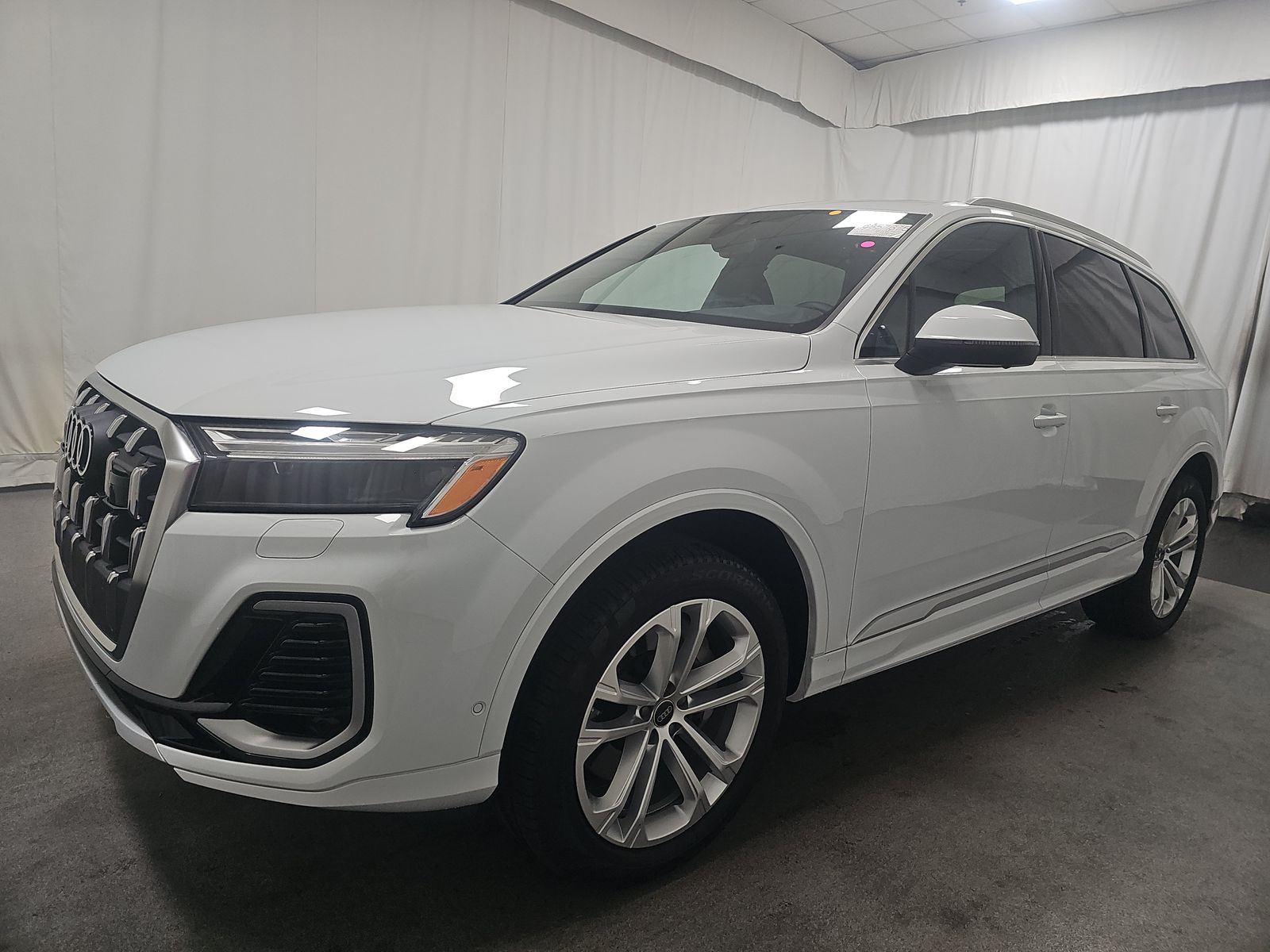 2025 Audi Q7 Premium AWD