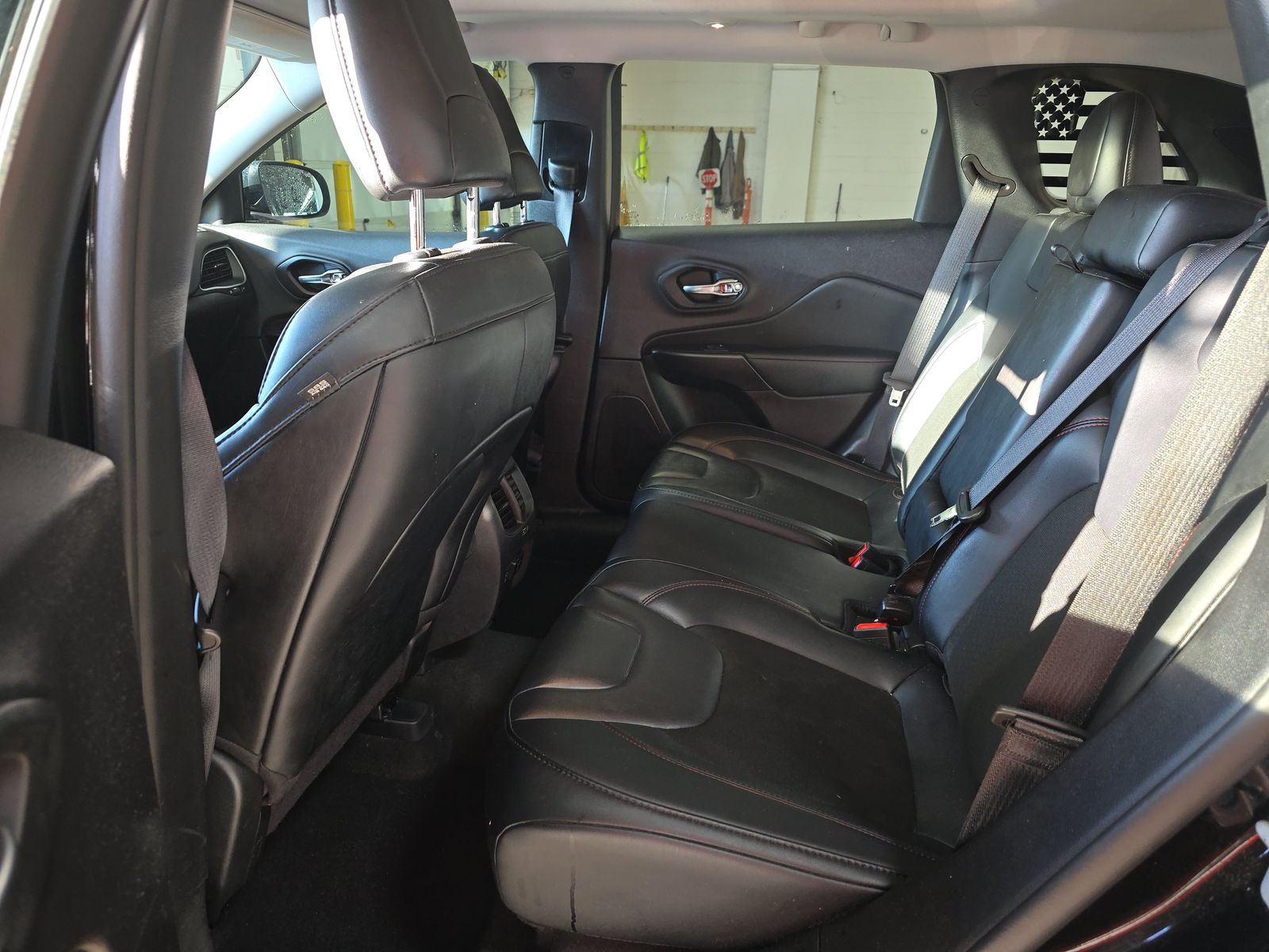 2022 Jeep Cherokee Trailhawk AWD