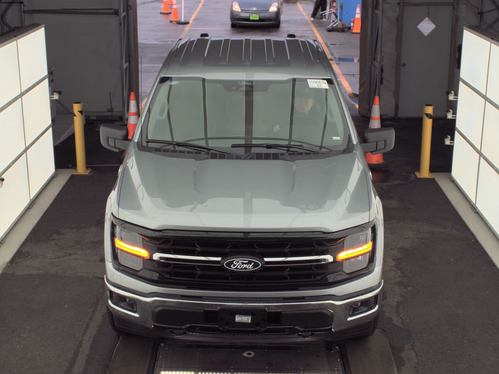2025 Ford F-150 XLT AWD