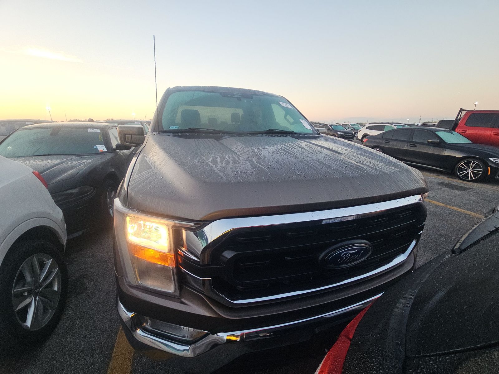 2022 Ford F-150 XLT AWD