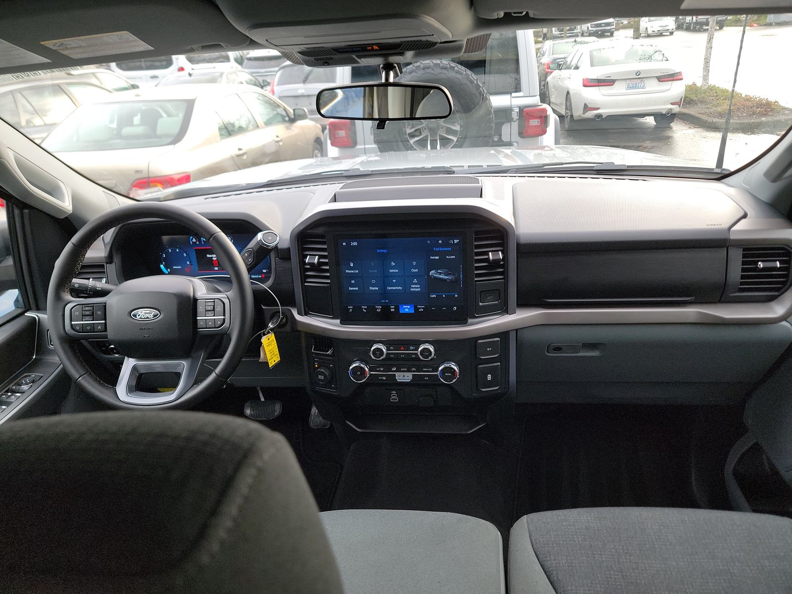 2025 Ford F-150 XLT AWD