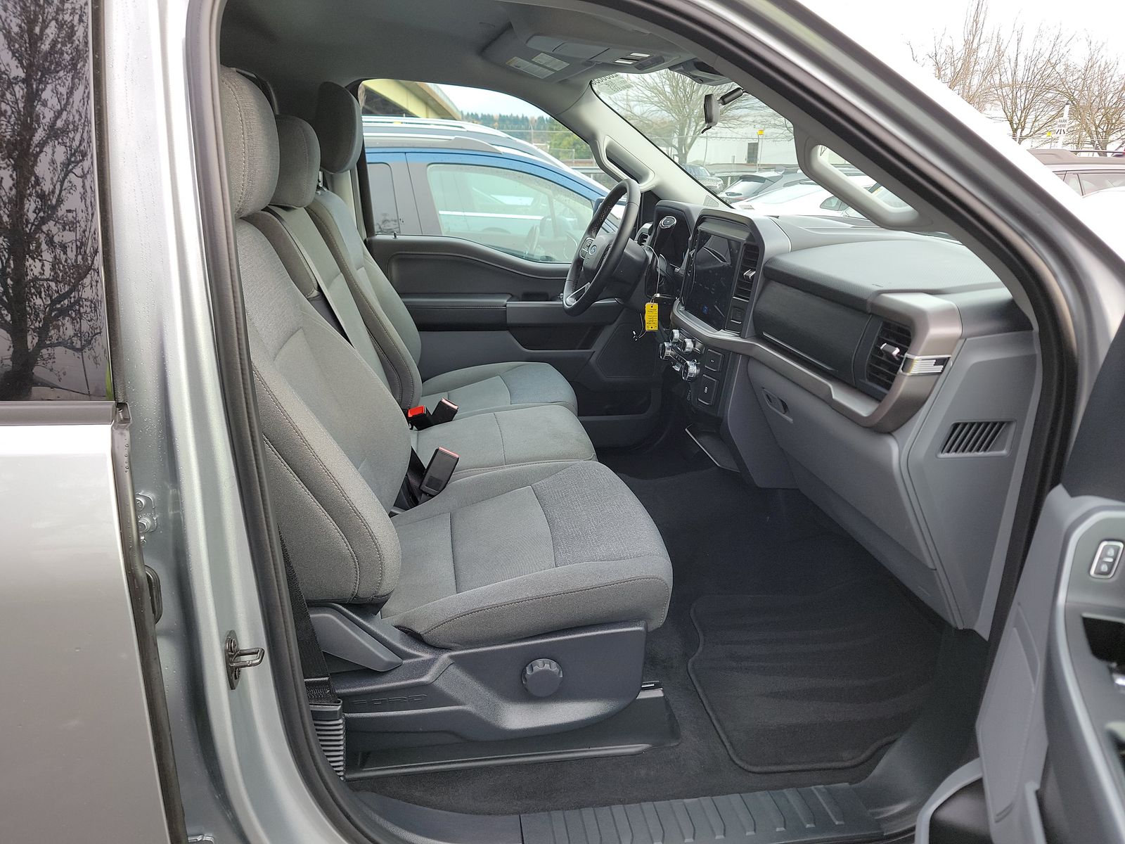 2025 Ford F-150 XLT AWD