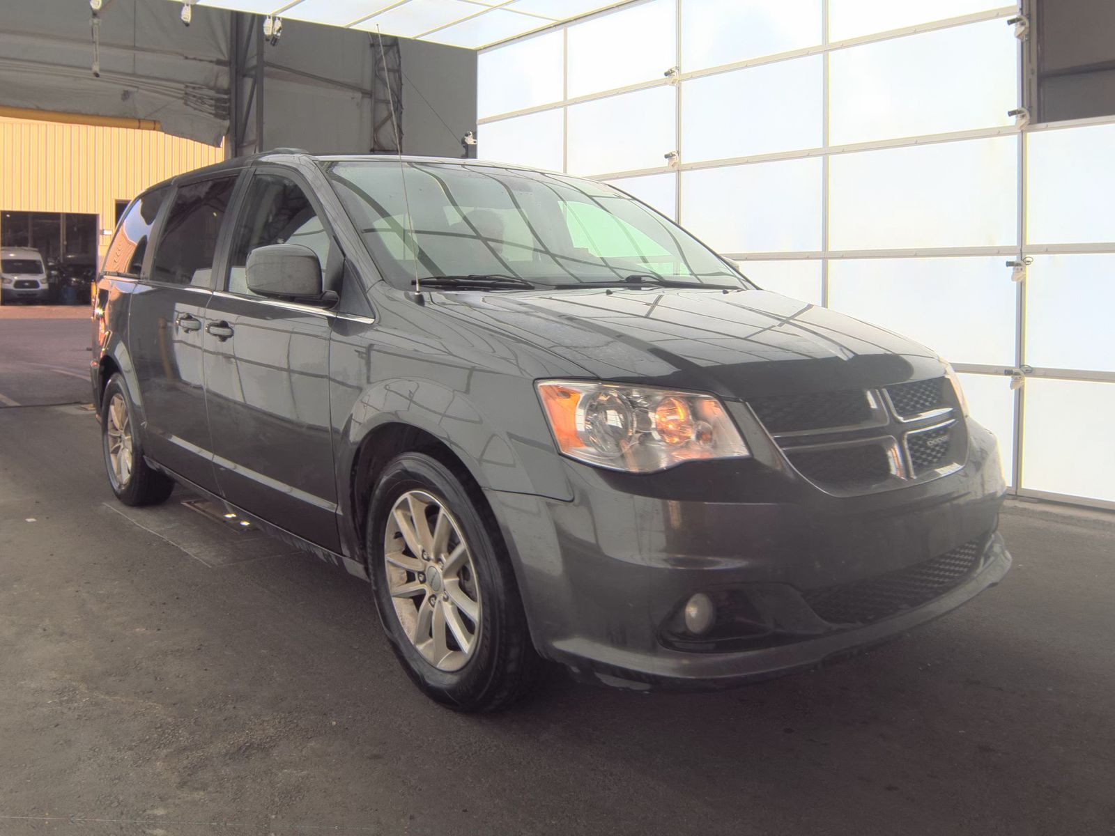 2019 Dodge Grand Caravan SXT FWD