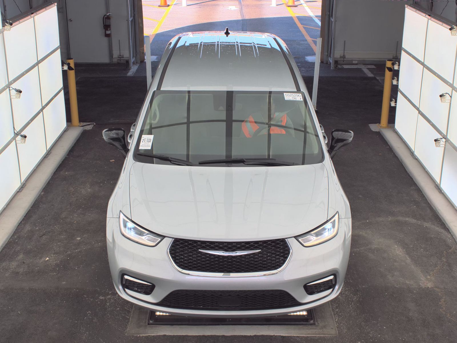 2024 Chrysler Pacifica Touring L FWD