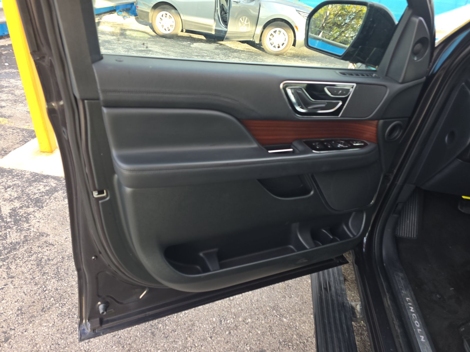 2024 Lincoln Navigator L Premiere AWD