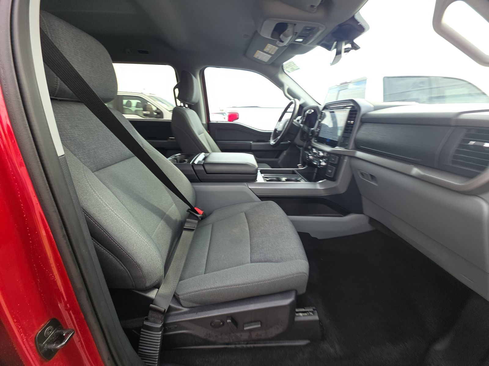 2024 Ford F-150 Hybrid XLT AWD