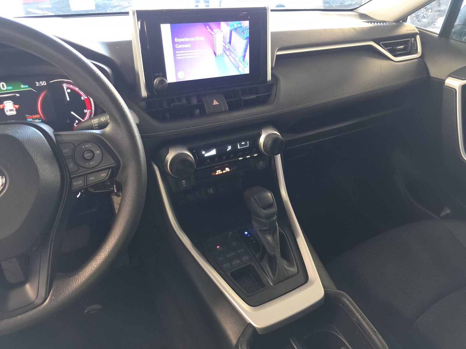 2024 Toyota RAV4 LE AWD