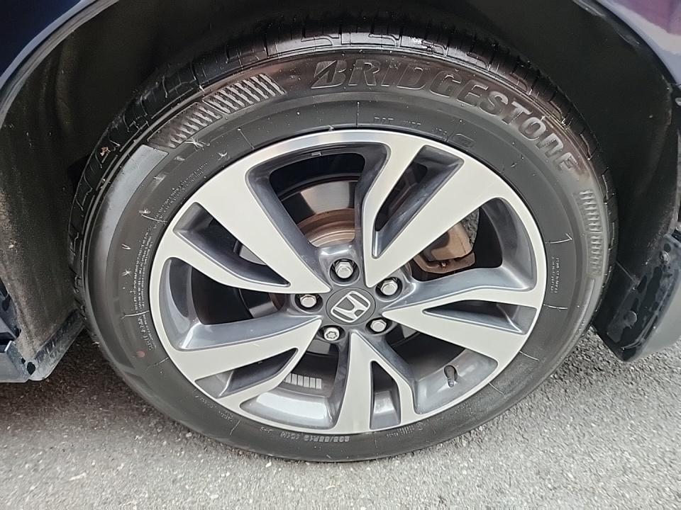 2023 Honda Odyssey Touring FWD