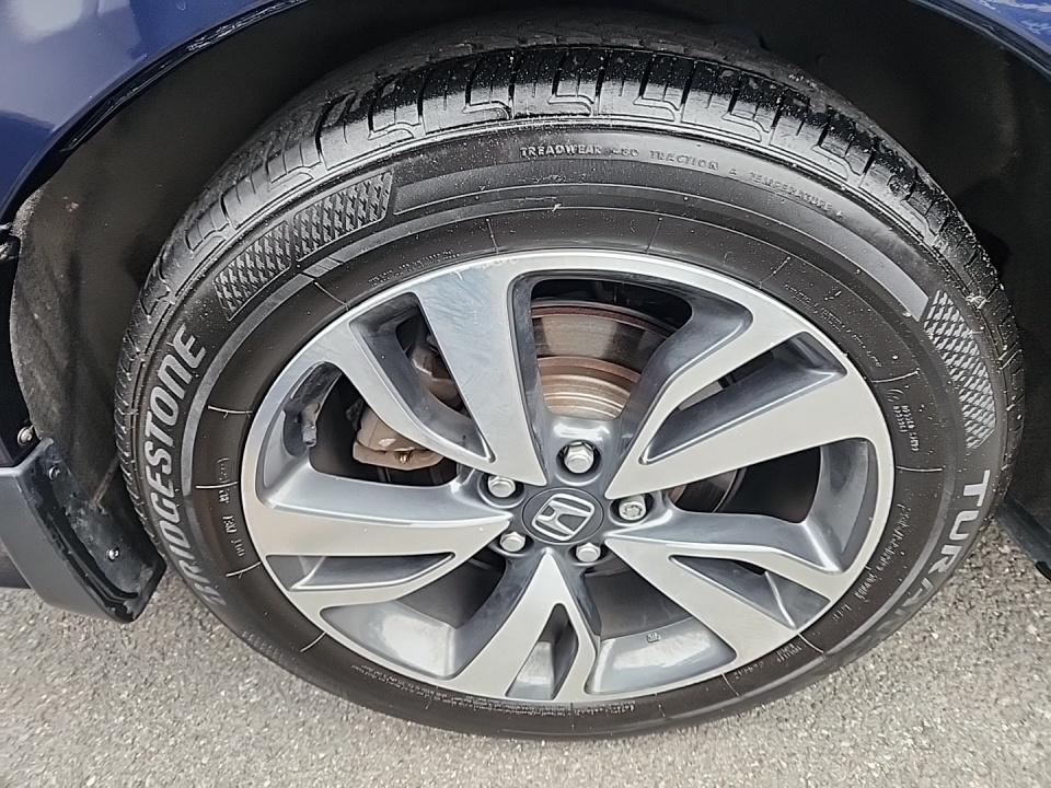 2023 Honda Odyssey Touring FWD