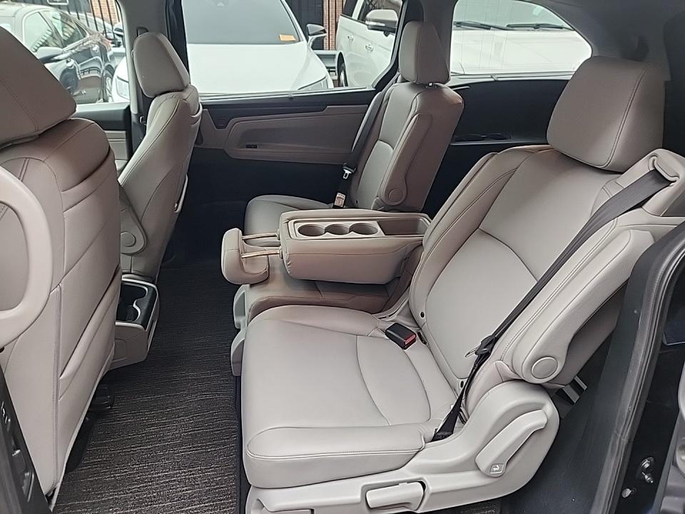 2023 Honda Odyssey Touring FWD