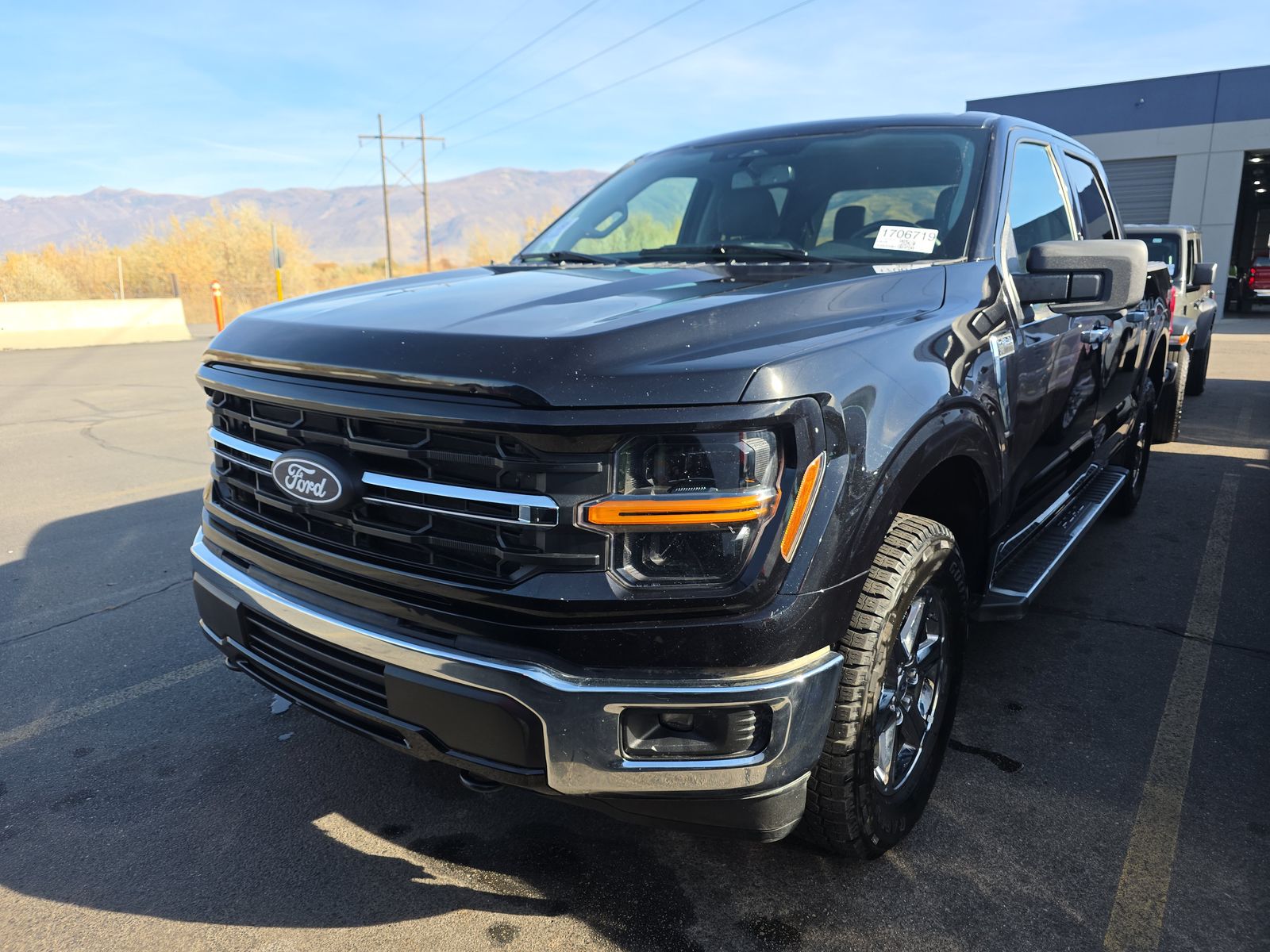2024 Ford F-150 XLT AWD
