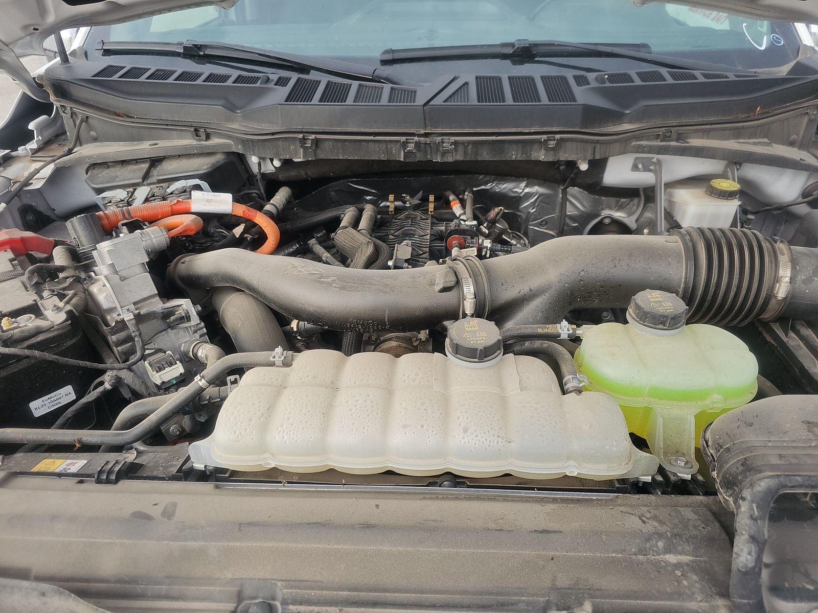 2024 Ford F-150 Hybrid XLT AWD