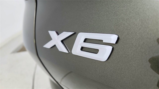 2023 BMW X6 xDrive40i AWD