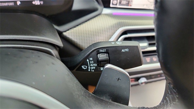 2023 BMW X6 xDrive40i AWD