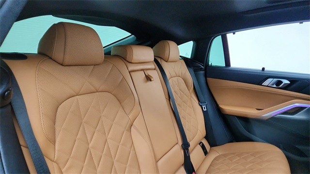2023 BMW X6 xDrive40i AWD