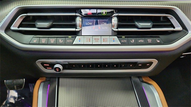 2023 BMW X6 xDrive40i AWD