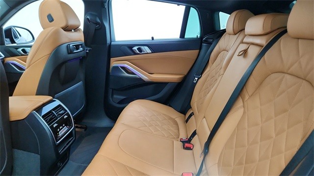 2023 BMW X6 xDrive40i AWD