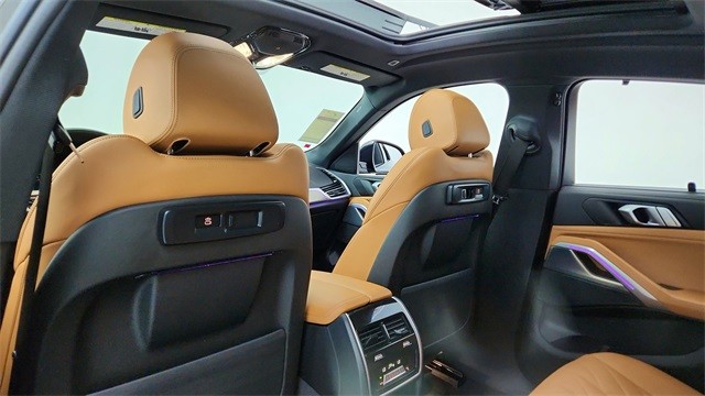 2023 BMW X6 xDrive40i AWD