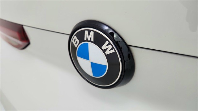 2023 BMW X6 xDrive40i AWD