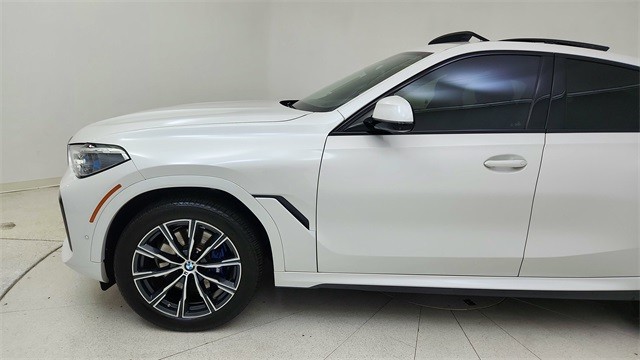 2023 BMW X6 xDrive40i AWD